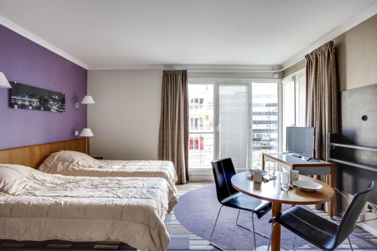 Guestready - Studio Cosy Pres Du Metro อิซซีเลมูลิโนต์ ภายนอก รูปภาพ